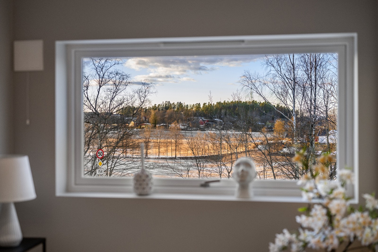 Flott utsikt mot hyggelige omgivelser Galleribilde