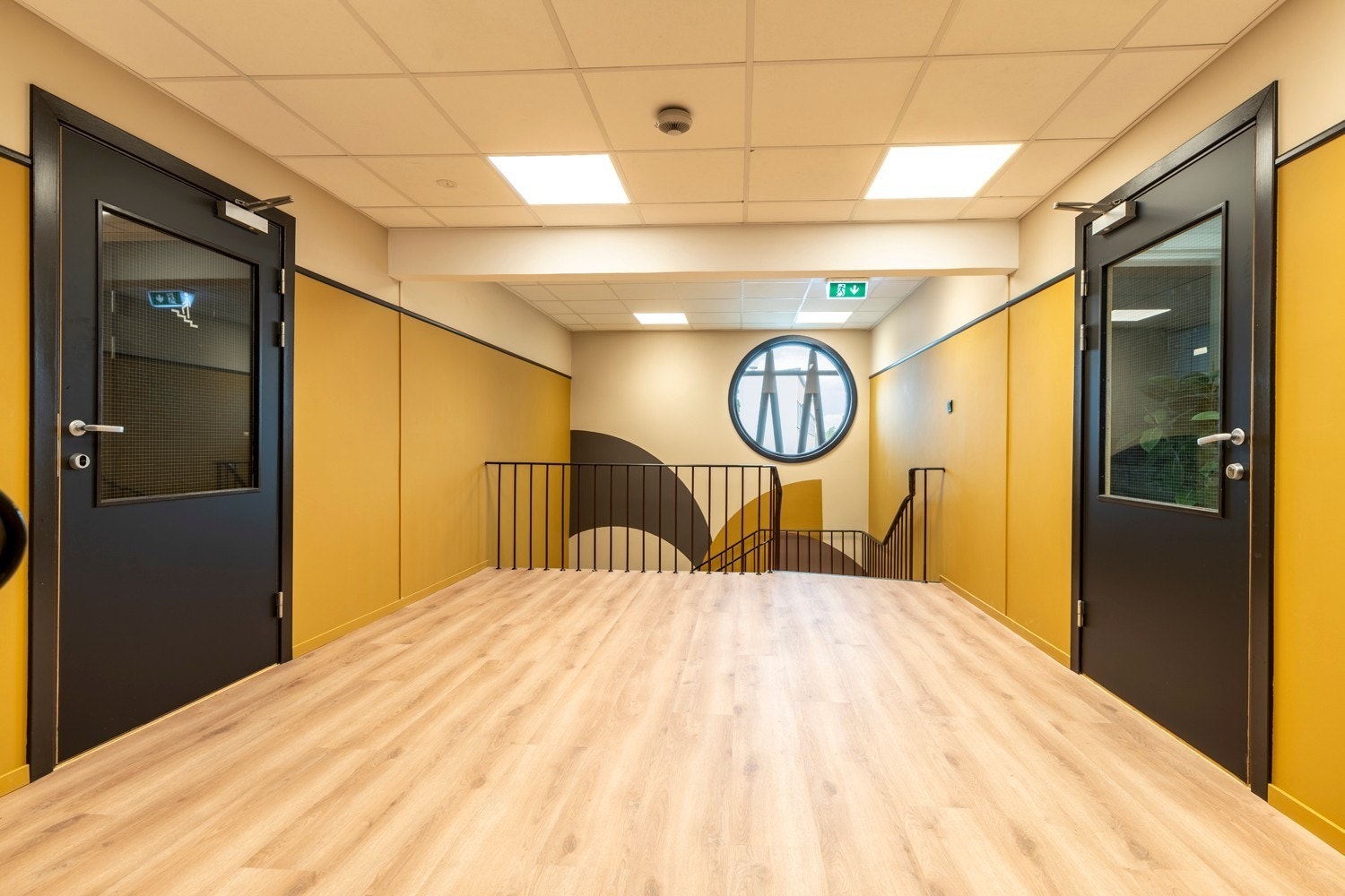 Trappegang mellom etasjene Galleribilde