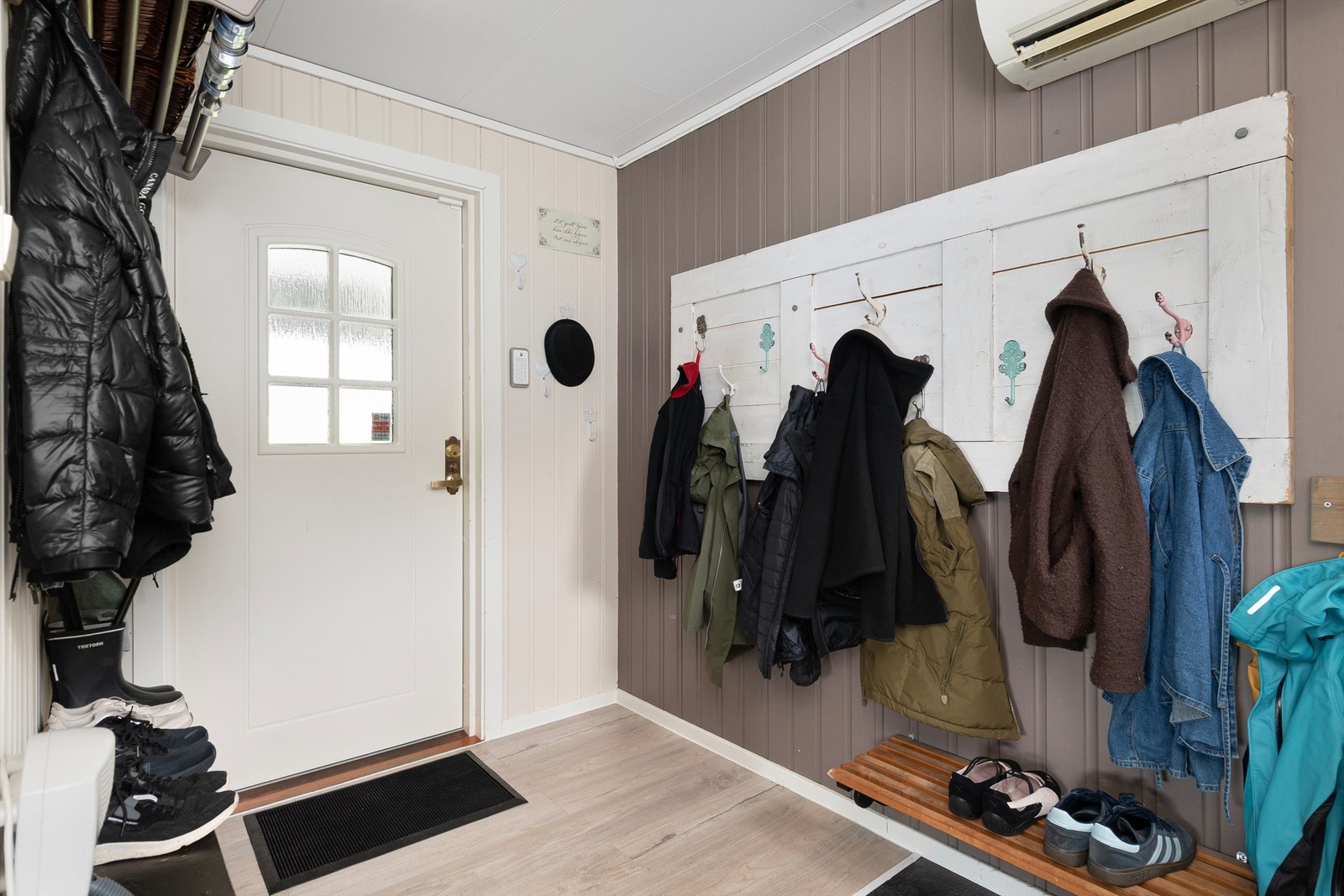 Vindfang/entré, velkommen inn! Galleribilde