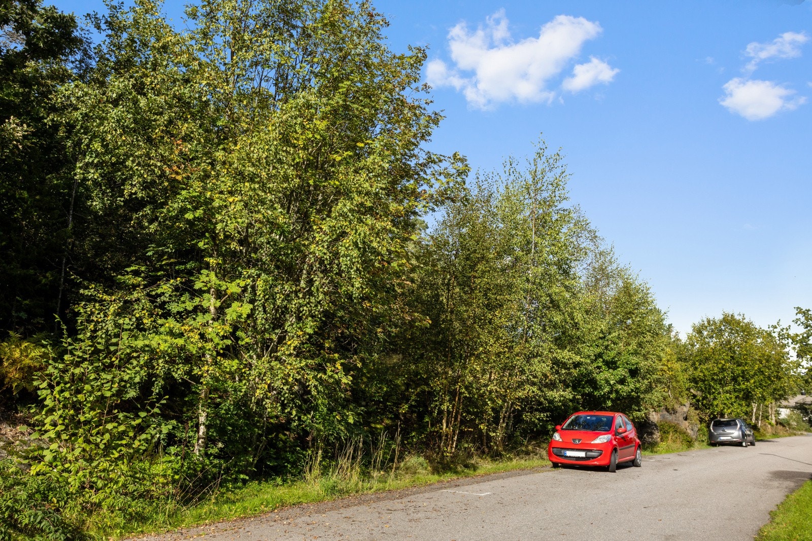 BKS5 skal ha avkjørsel fra KV2 i øst (se regulleringsplanen) og ihht godkjent avkjørselsplan. Galleribilde