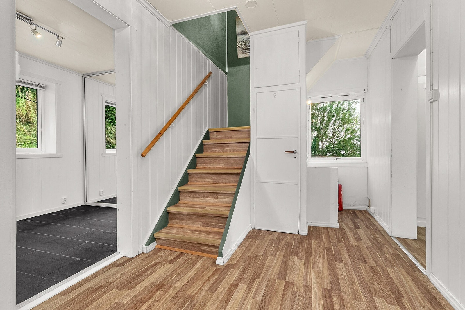 1etg - Hall Galleribilde