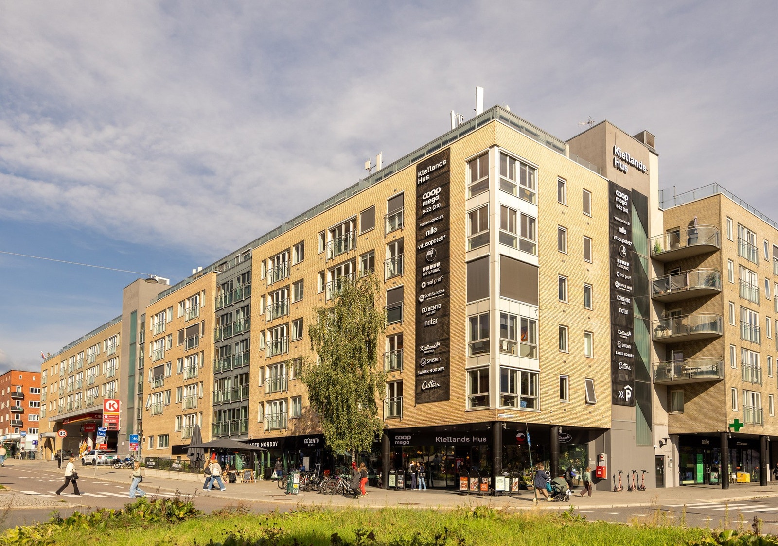 Kiellands Hus - Et nabolagssenter på Alexander Kiellands plass. Galleribilde