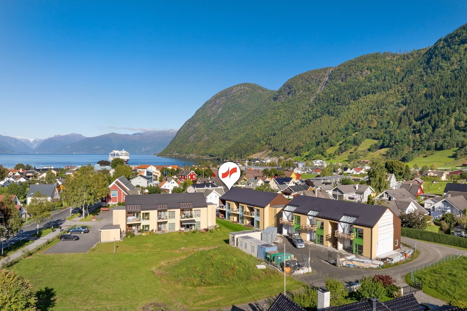 Velkommen til ein hyggeleg visning! Hugs visningspåmelding Galleribilde