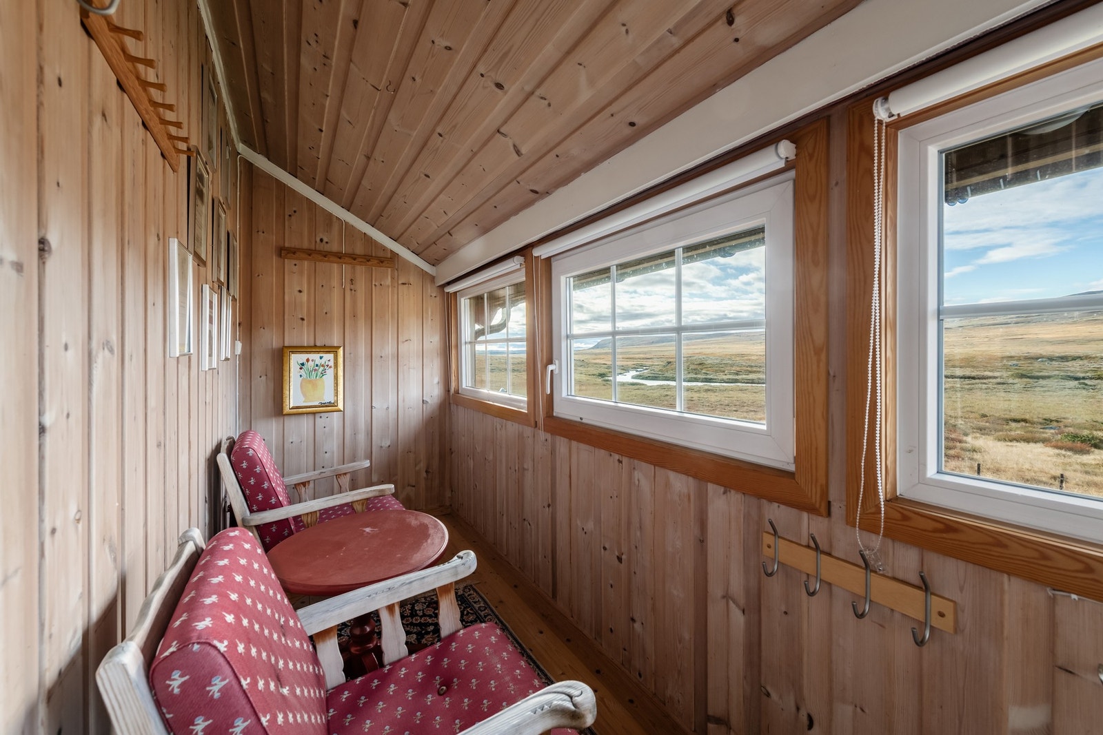 Vinterhagen sikrer et fantastisk skue utover Budalen Galleribilde