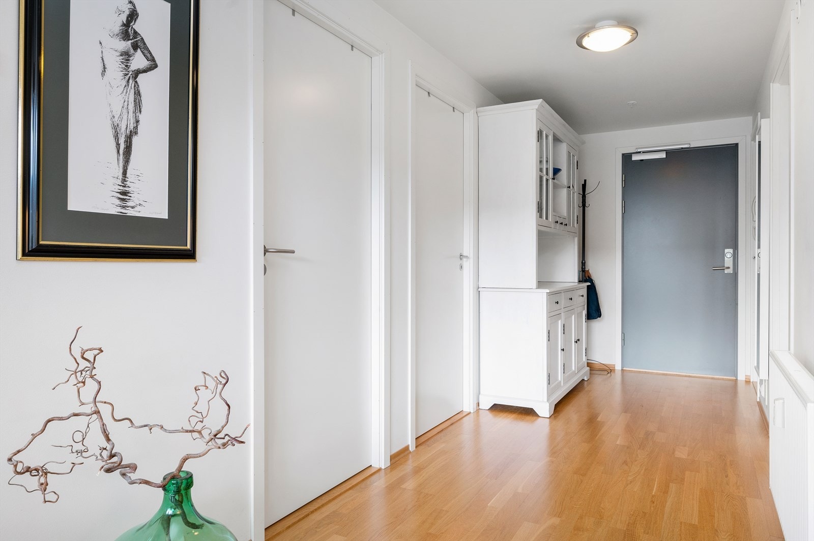 Innbydende inngangsparti på hele 8,3 kvm. Galleribilde