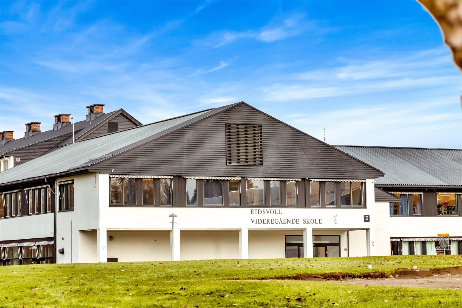 Her finner du også skoler i alle trinn, samt et utvalg barnehager for de minste. Galleribilde