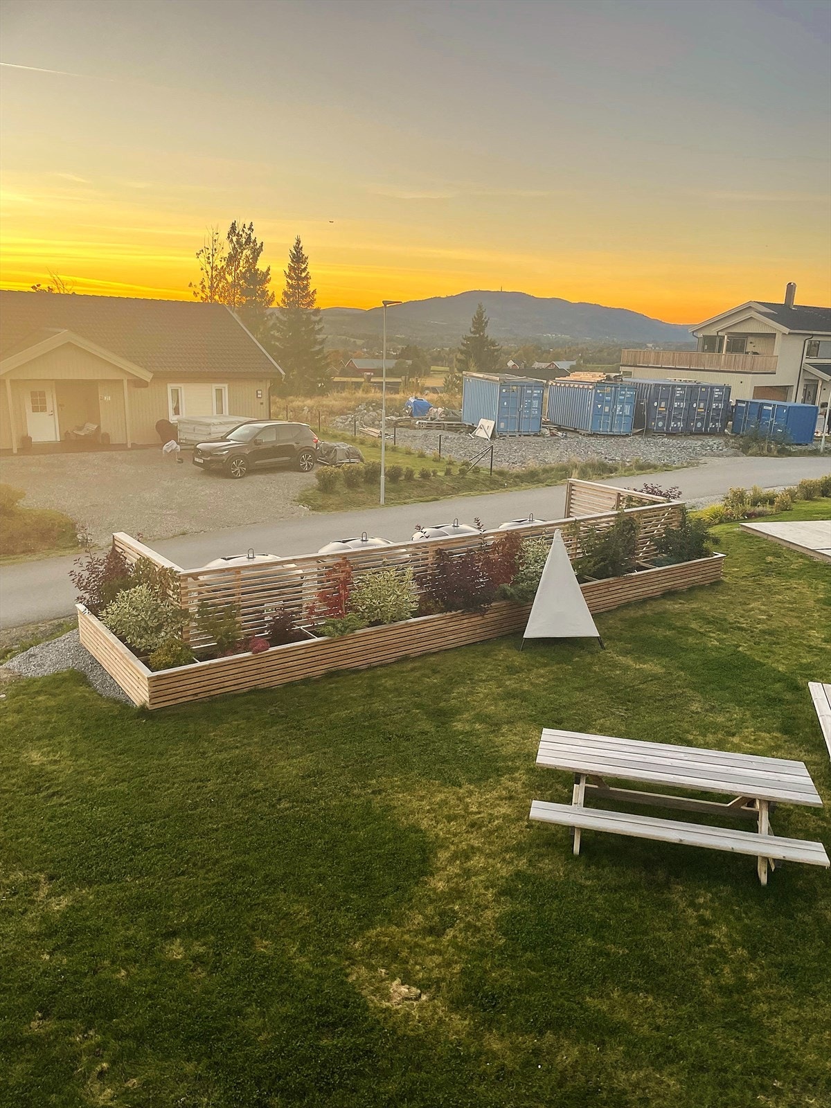 Utsikt fra balkongen. Her kan du nyte fine solnedganger! Galleribilde