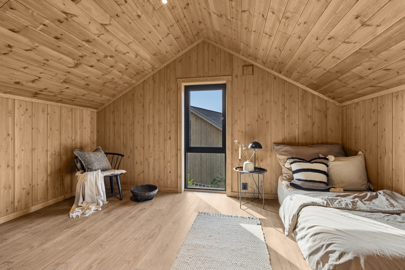 Stort soverom som kan innredes med flere sengeplasser om ønskelig. Galleribilde