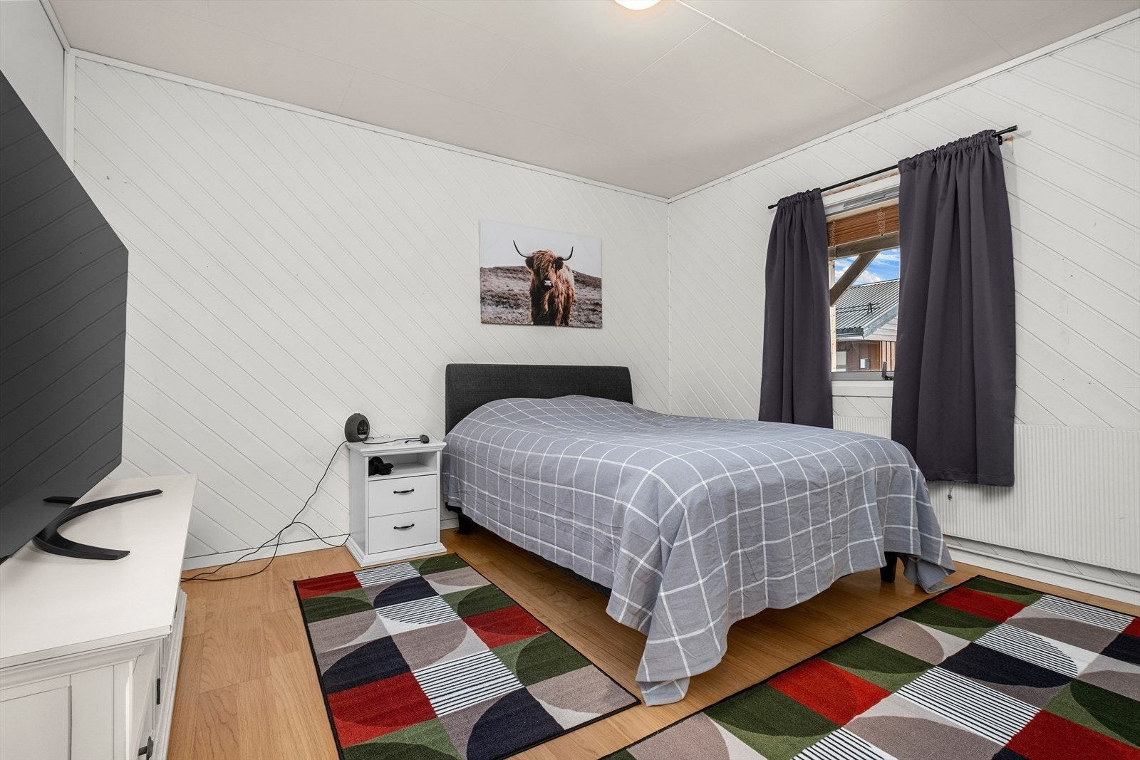 Det største soverommet i 1. etasje er på 16m². Galleribilde