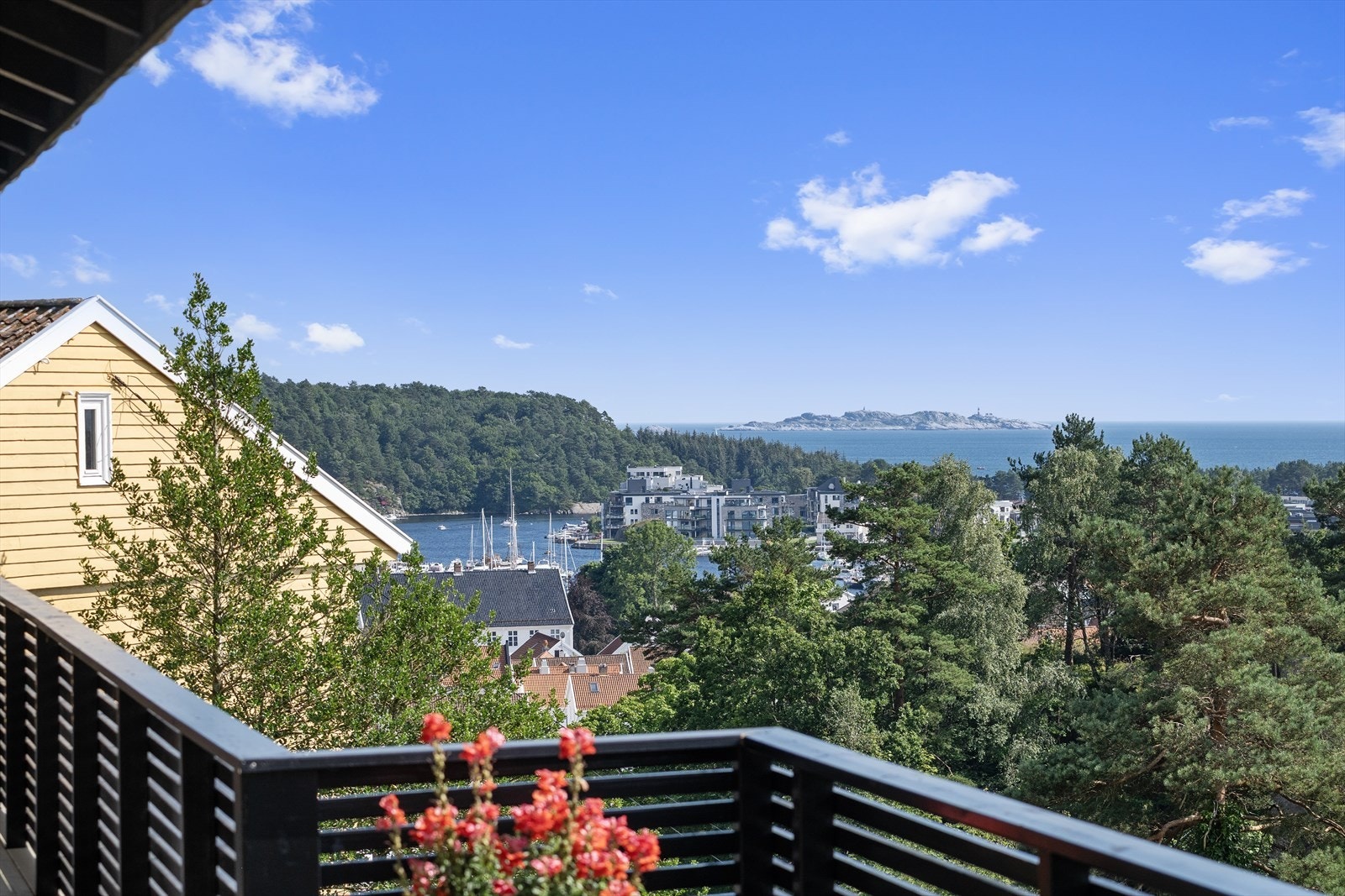 Terrasse fra stue Galleribilde