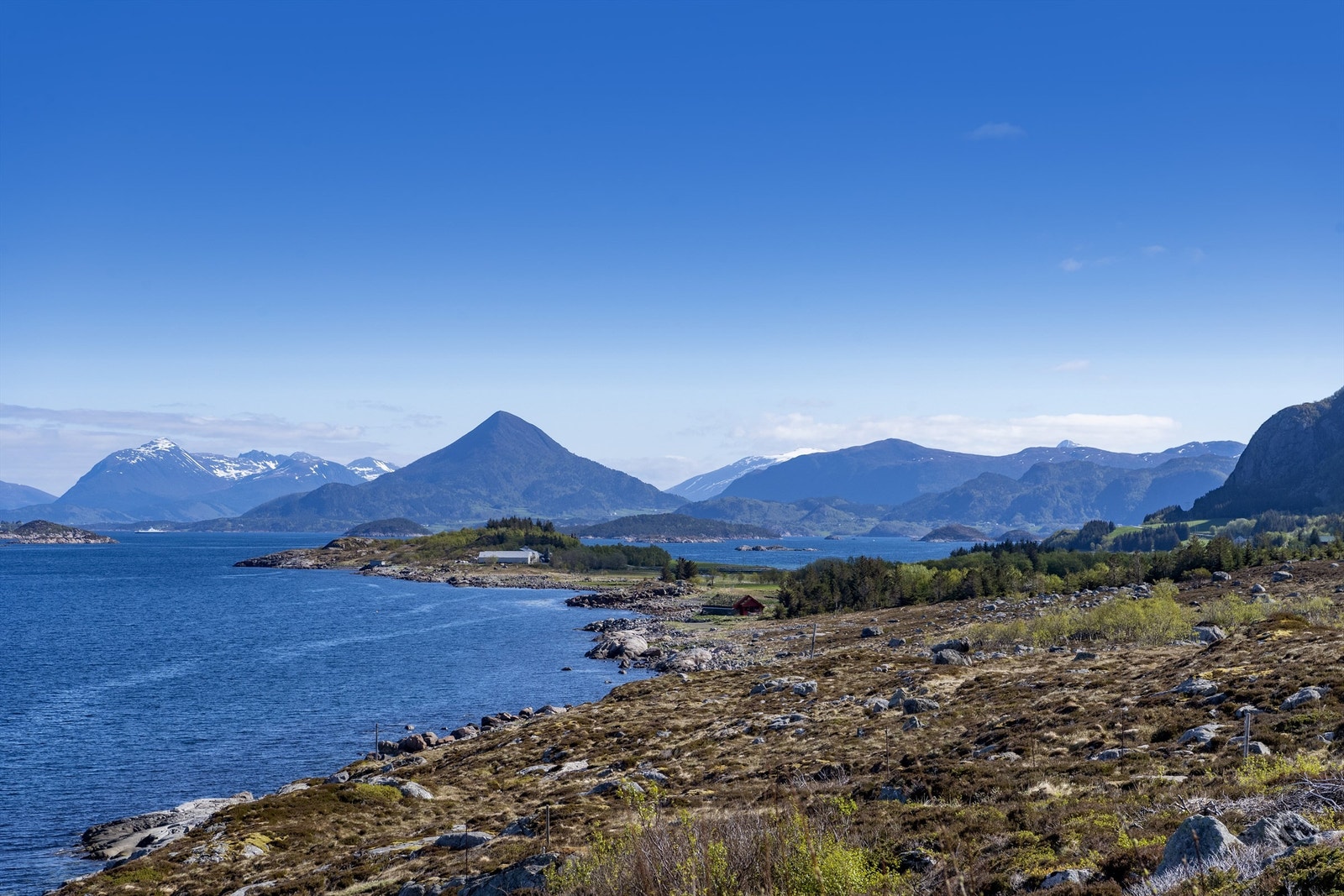Utsikt retning Jendemsfjellet Galleribilde