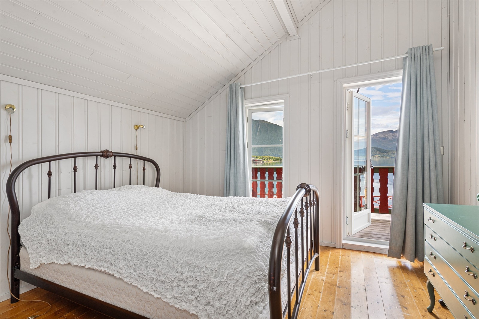 Soverom 3 med utgang til balkong Galleribilde