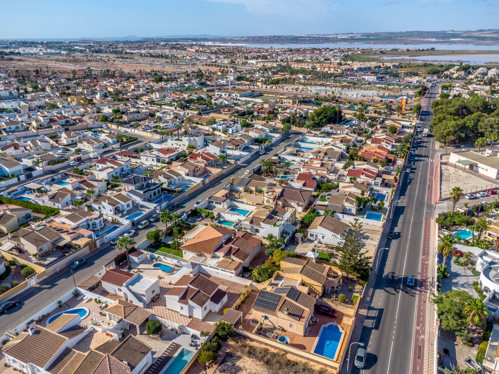Oversiktsbilde over eiendommen og område Galleribilde