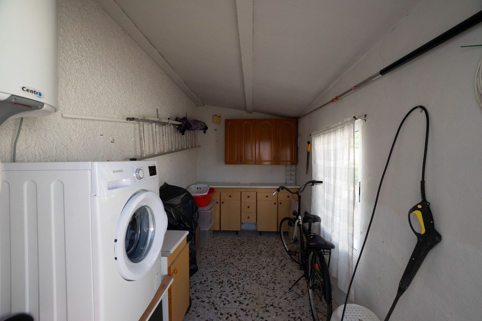 Vaskerom bak hovedhuset Galleribilde