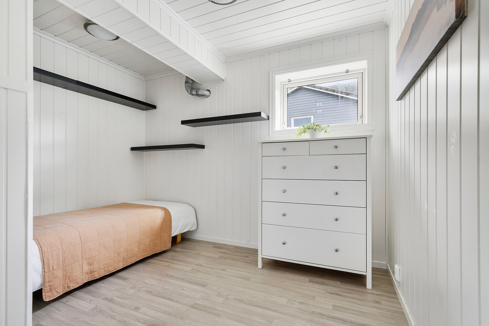 Rom i underetasjen. Galleribilde