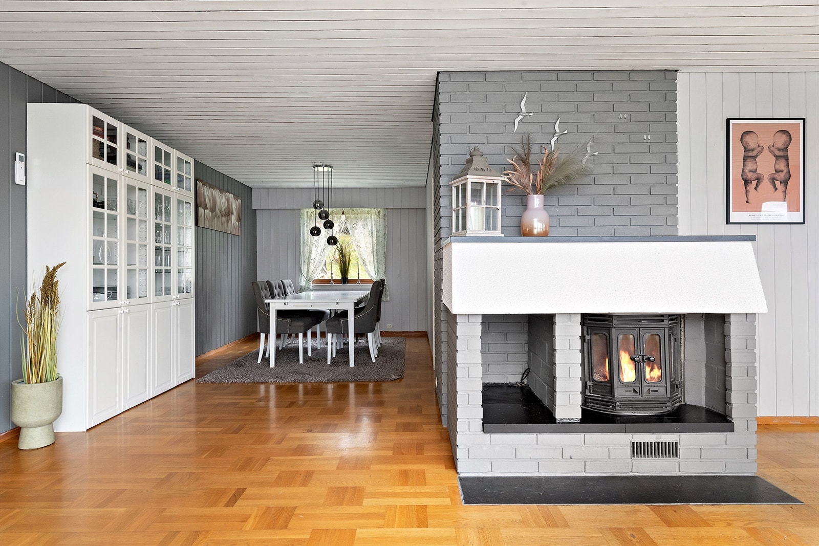 Spisestue mot nord Galleribilde