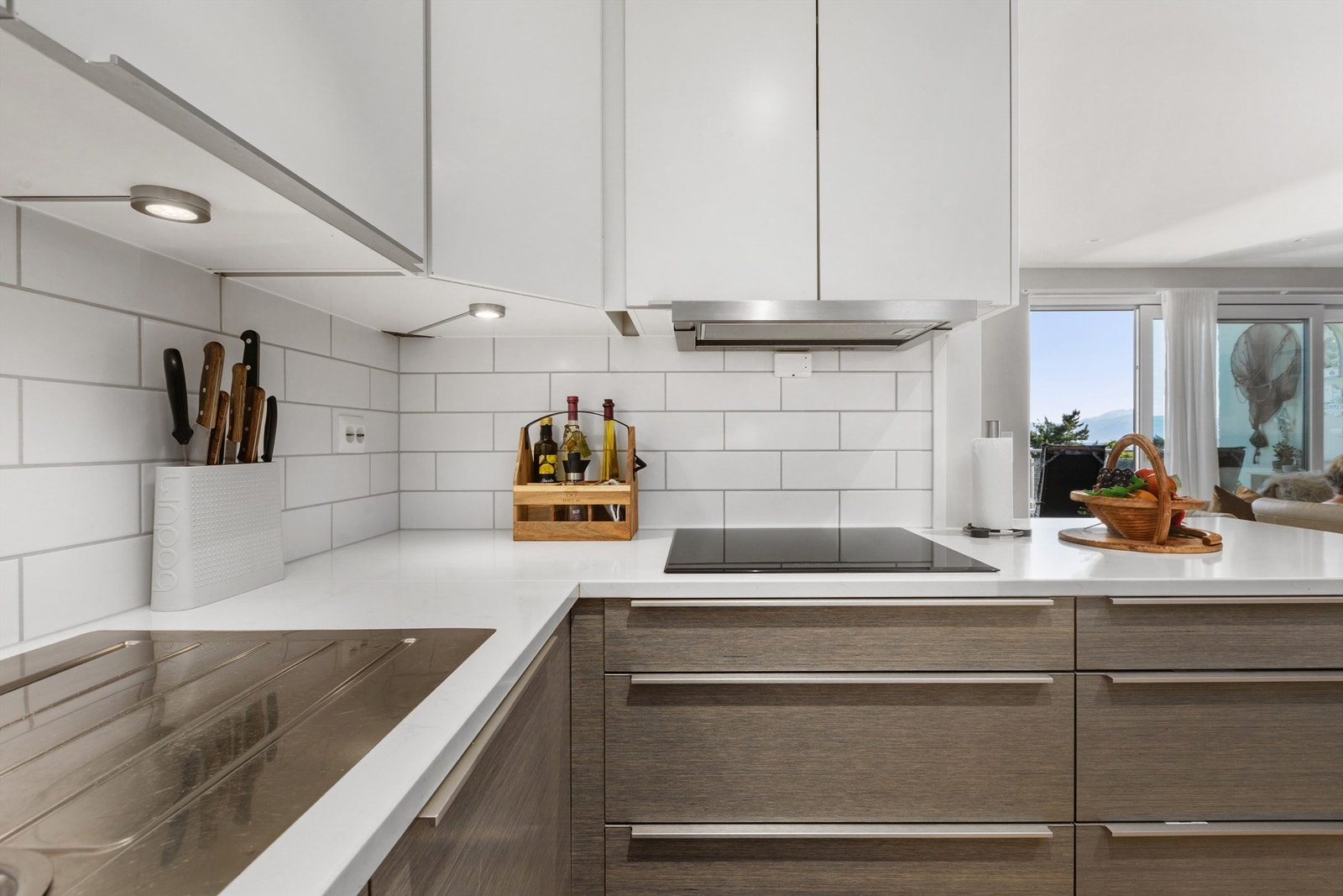 Godt med skap- og benkeplass Galleribilde