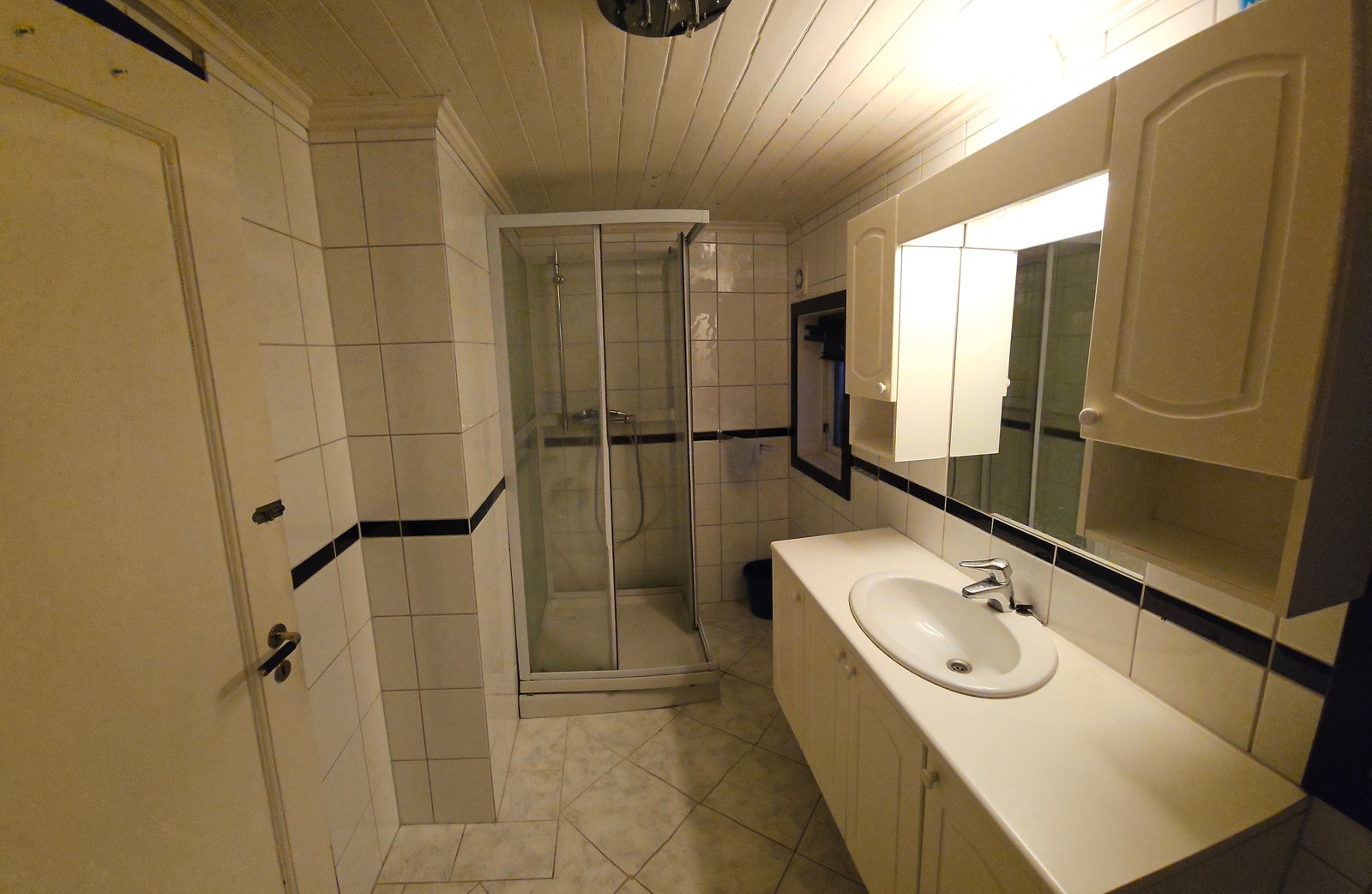 Bad av grei størrelse Galleribilde