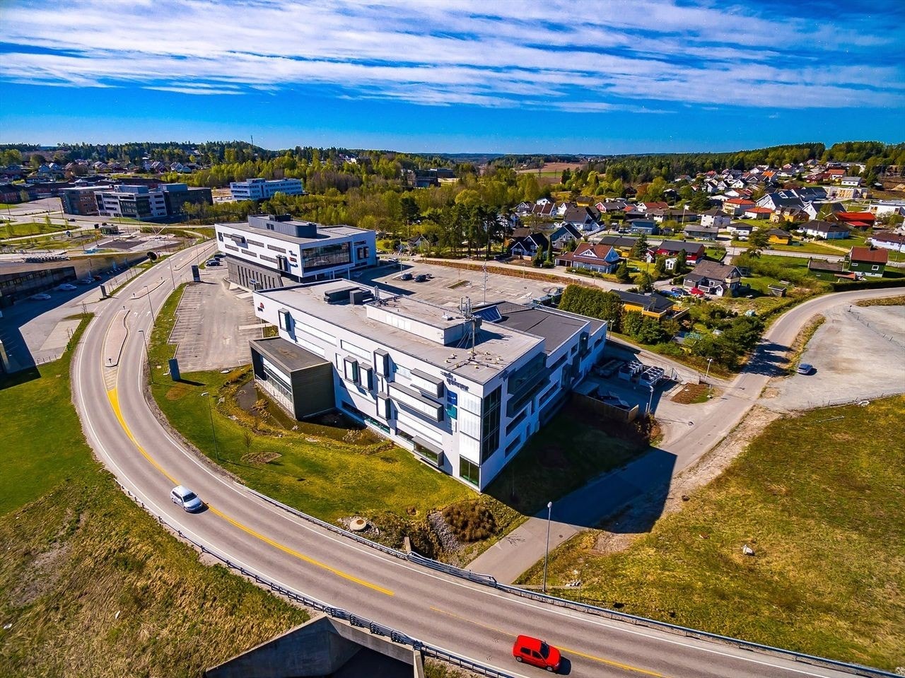 Suveren beliggenhet sentralt i Østfold Galleribilde