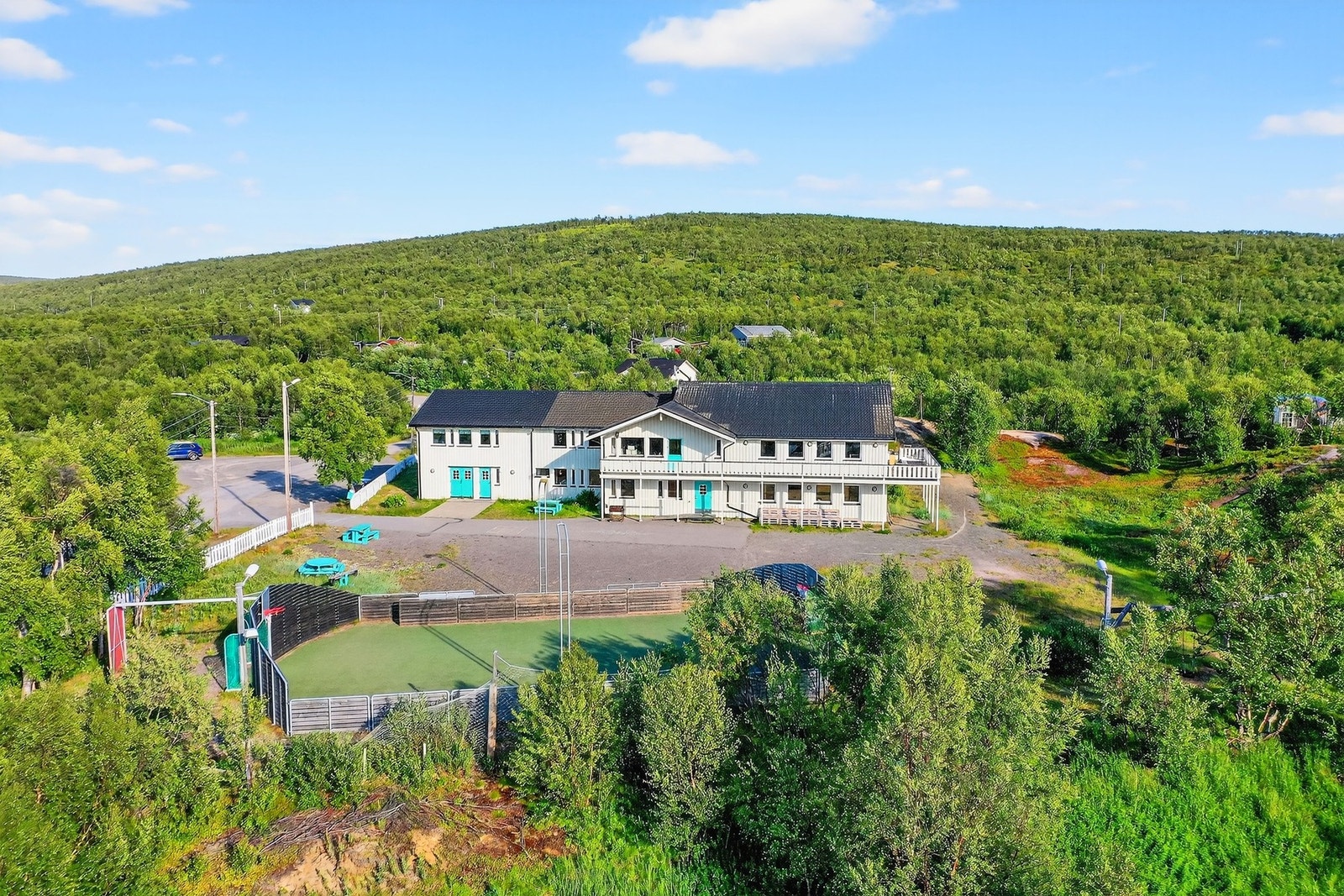 EiendomsMegler 1 Nord-Norge Næring presentere Søndre Luftjok 17. Foto: Thomassen Friluft Galleribilde