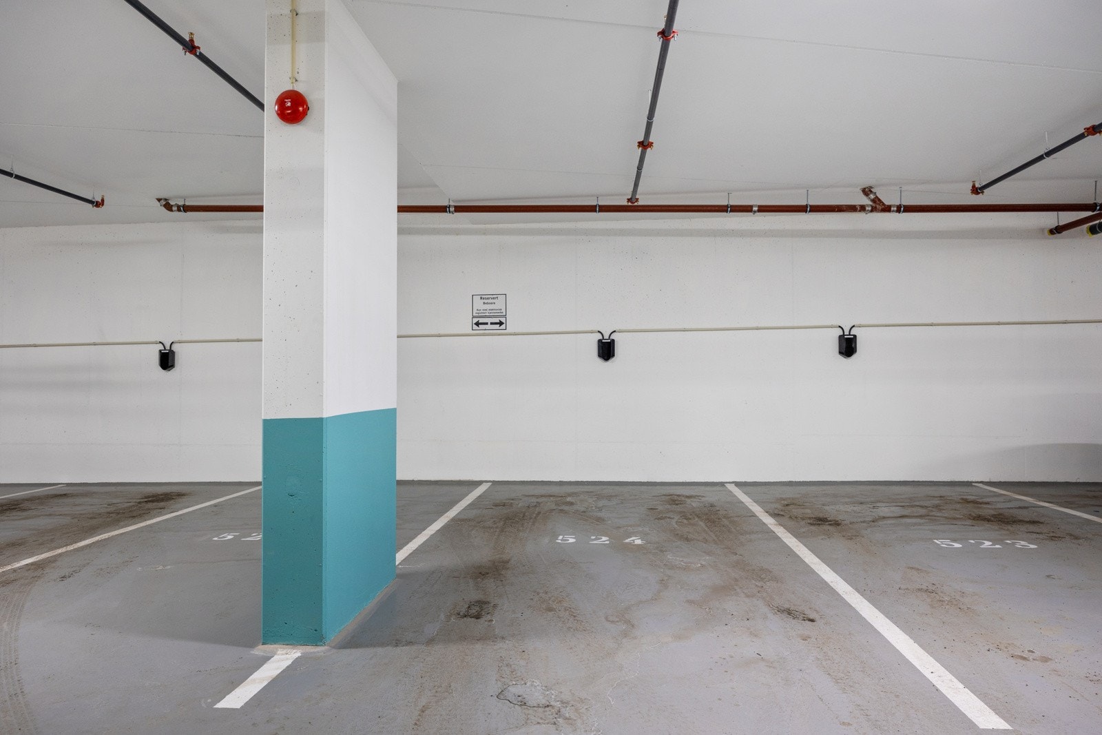 Har du øvrige spørsmål eller kan være interessert? Ta kontakt med Eiendomsmegler Noman Afzal v/PrivatMegleren Kvartal. Galleribilde