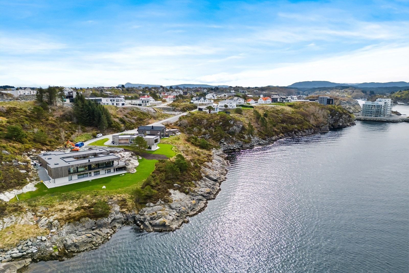 objpict_6146098209112_0.jpg Galleribilde