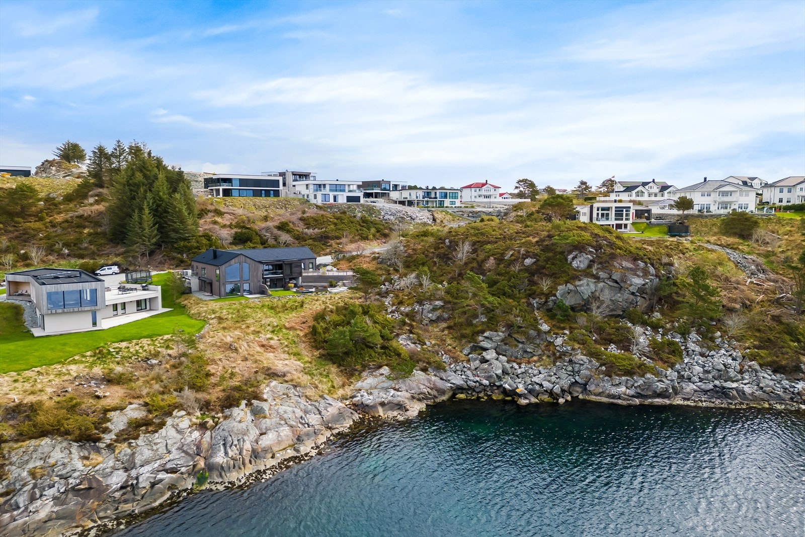 objpict_6146098209103_0.jpg Galleribilde