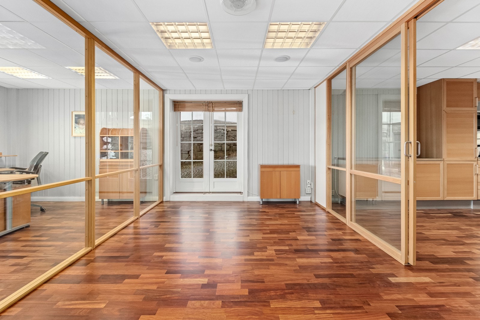 Kontorlokaler i 1.etg. Galleribilde