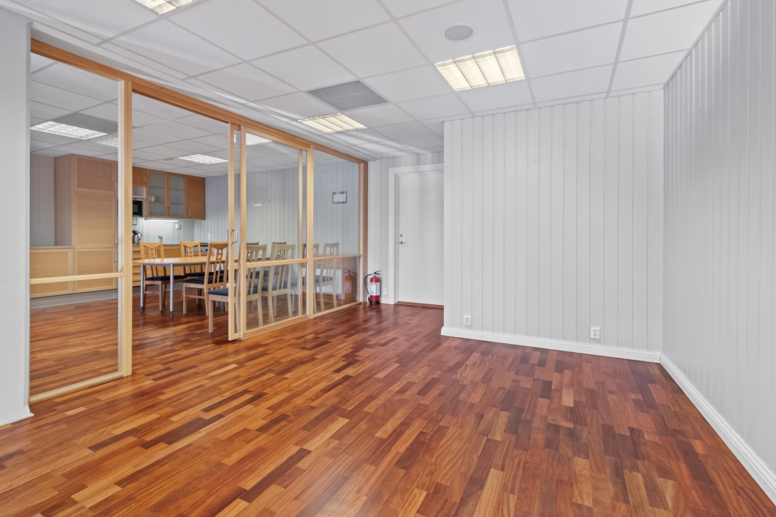 Kontorlokaler i 1.etg. Galleribilde