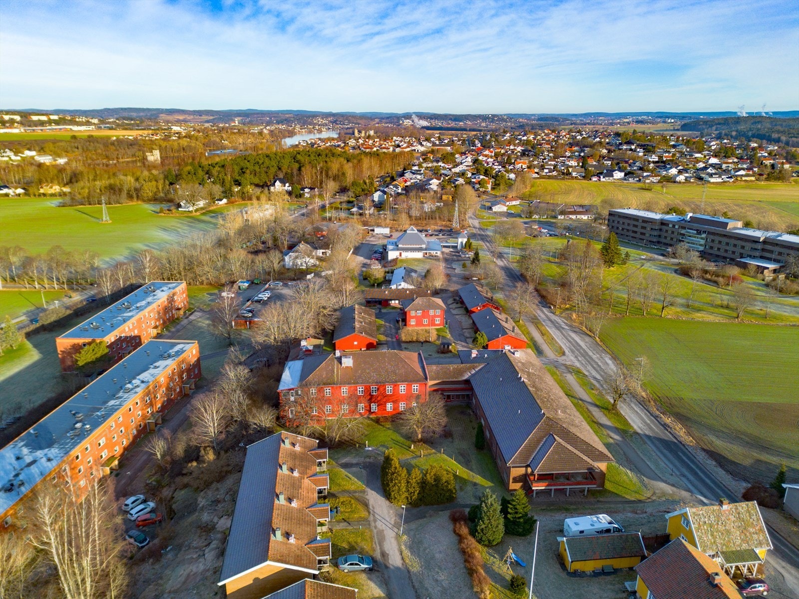 Roald Amundsens vei 81 fra syd Galleribilde