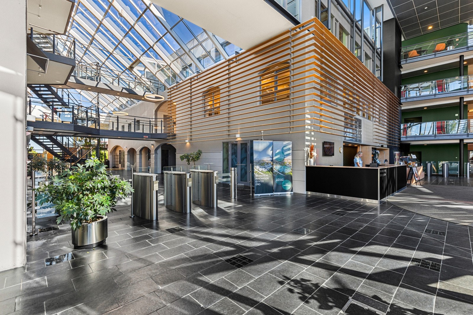 Resepsjon, kantine Galleribilde