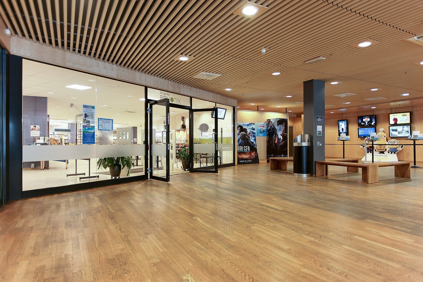 Bibliotek med 75.000 besøkende pr år Galleribilde