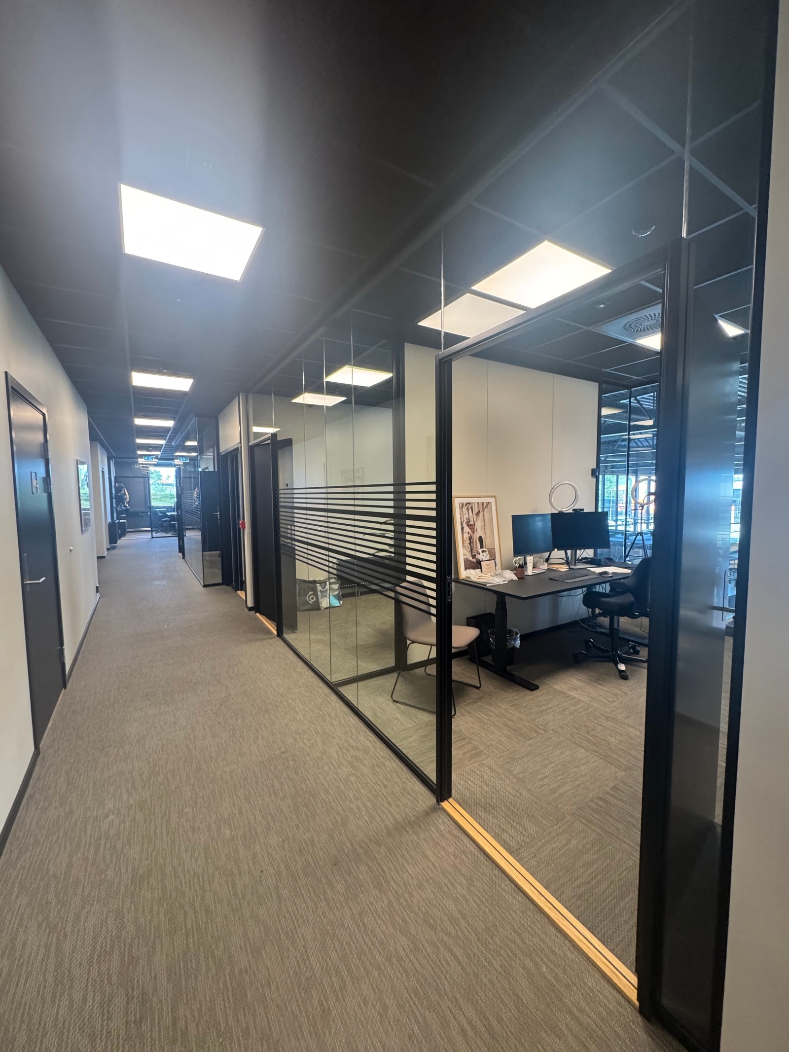 Moderne og fine kontorarealer Galleribilde