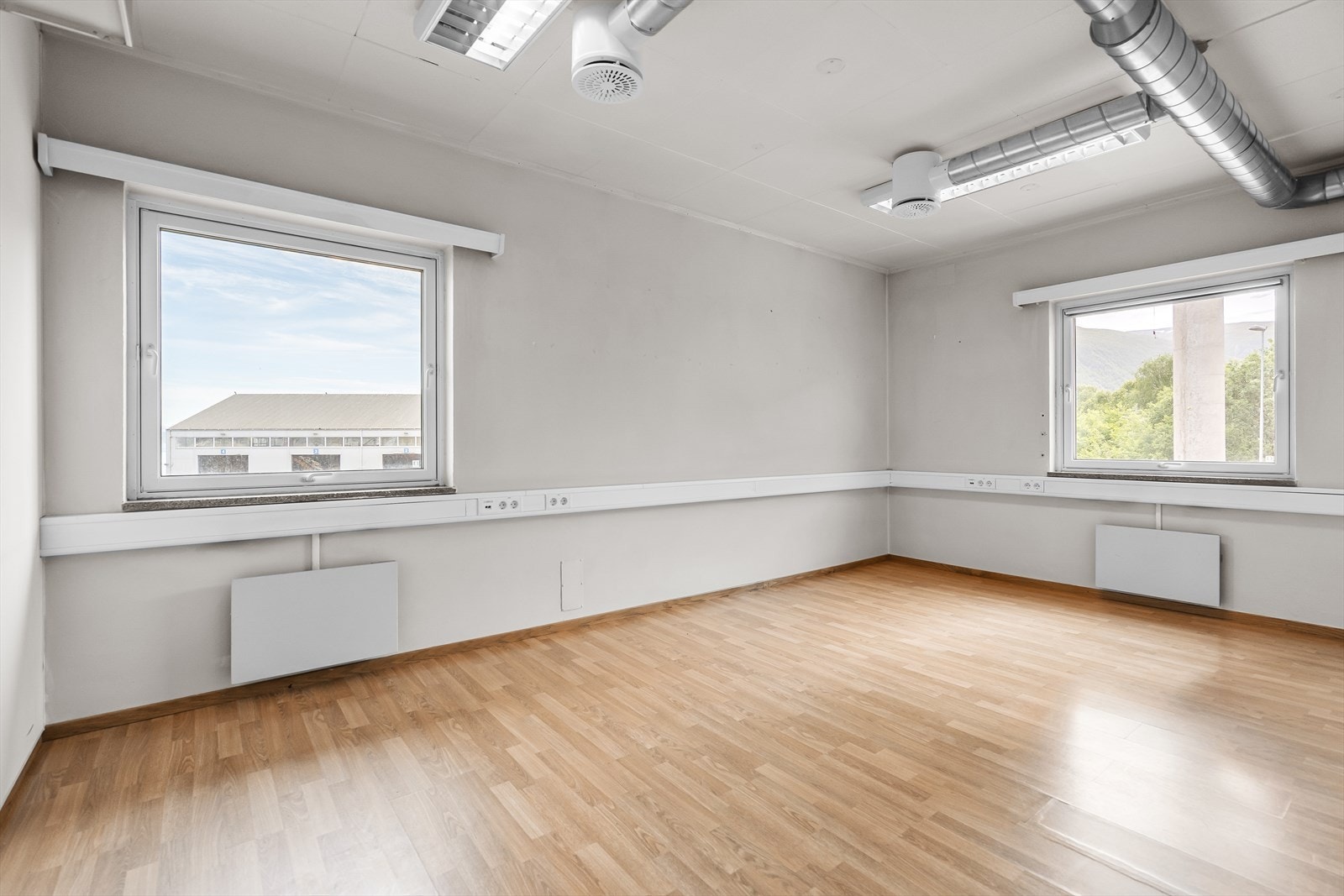 Stort hjørnekontor Galleribilde