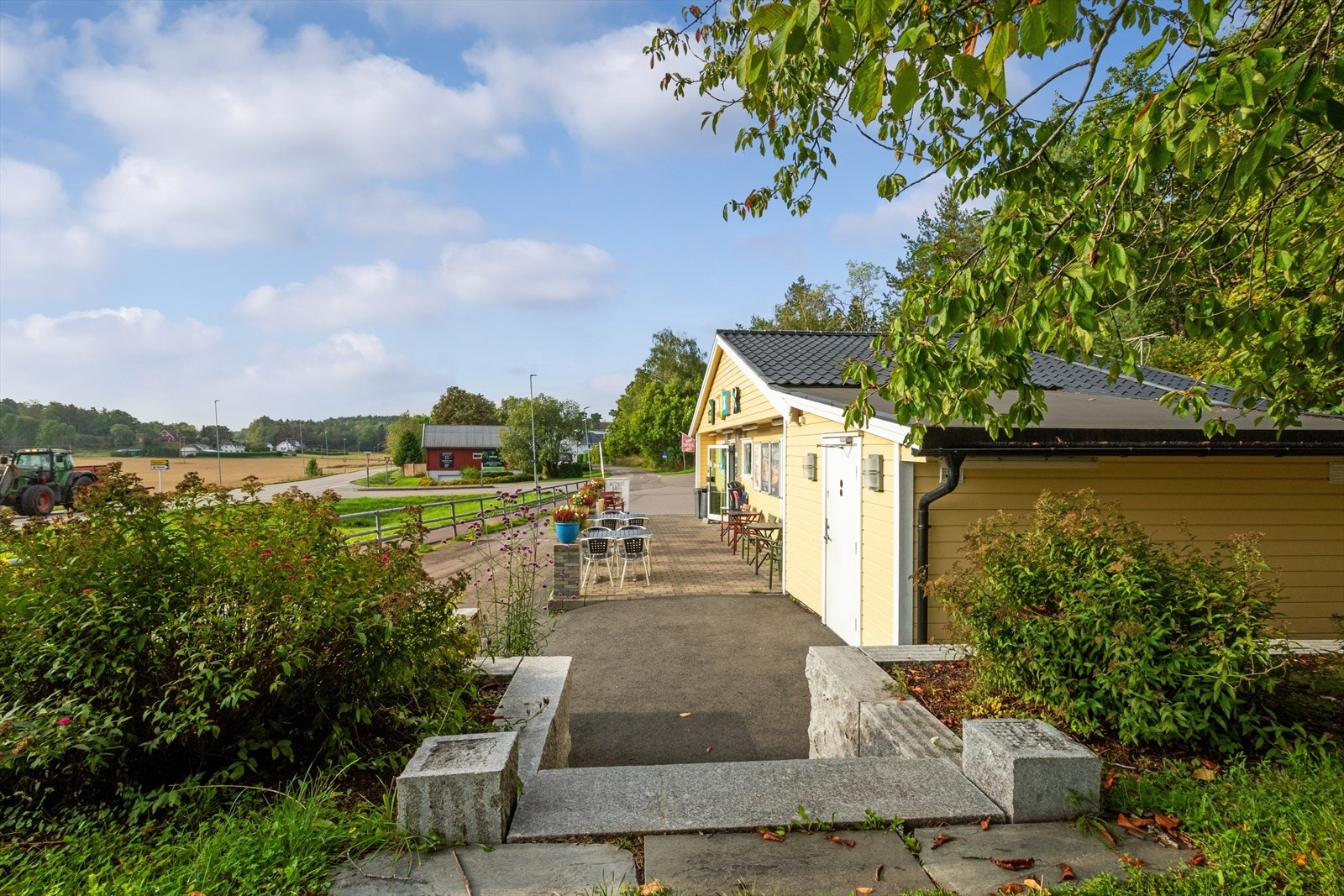 017.jpg Galleribilde