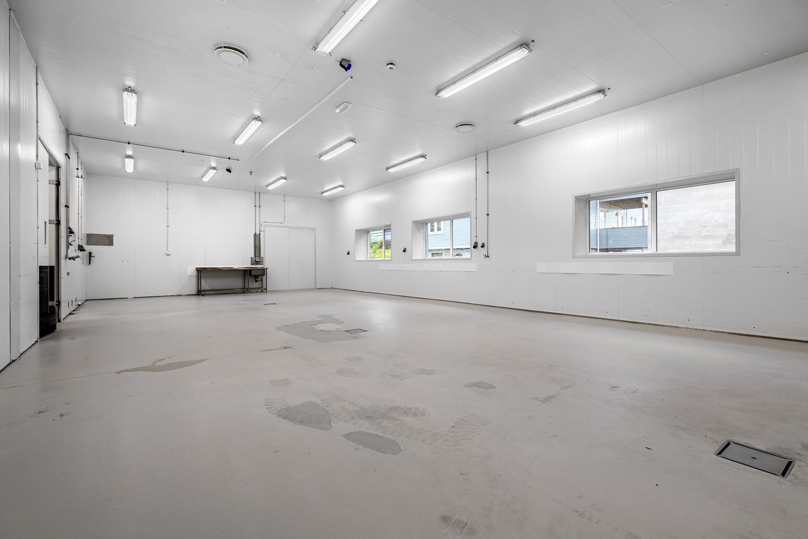 Stort lager/produksjonsrom Galleribilde