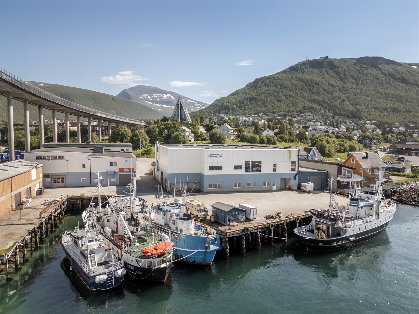 Flott beliggenhet helt sentralt i Tromsdalen Galleribilde