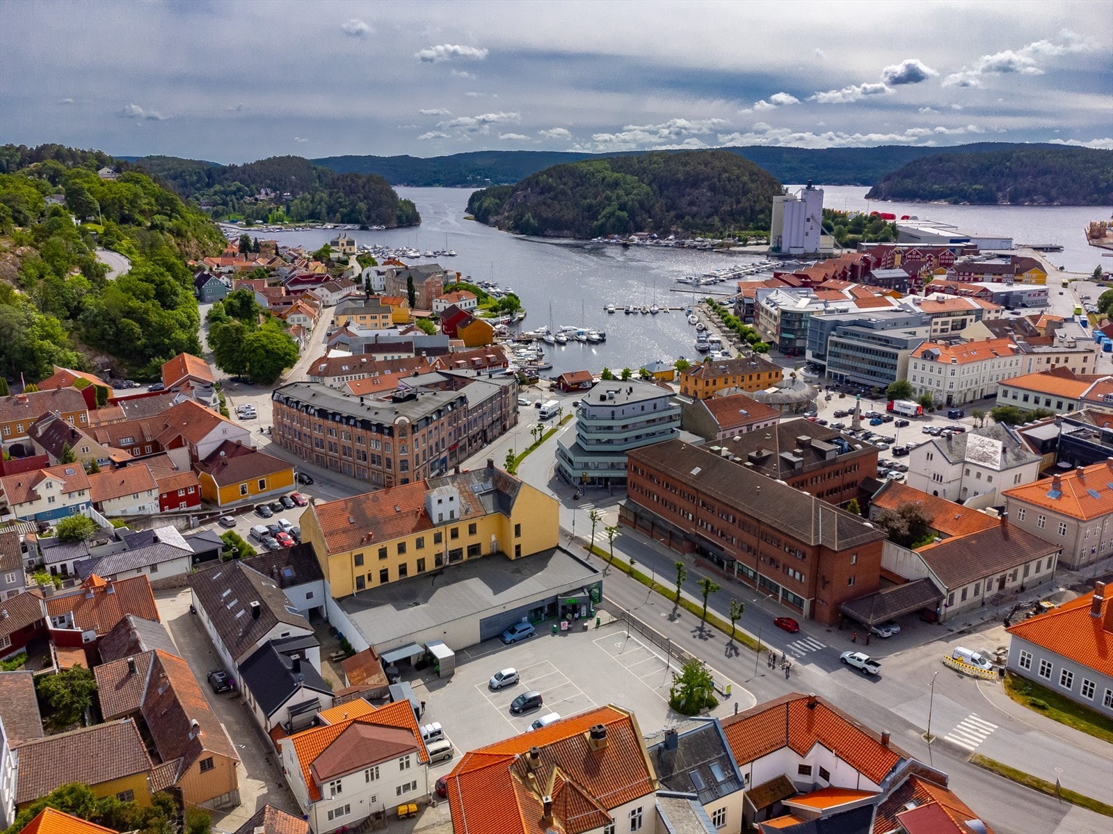 Olav-Vs-Gate-3 Galleribilde