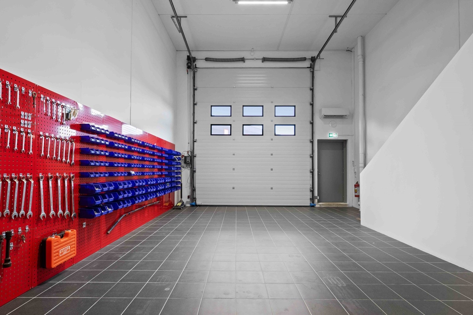 069.jpg Galleribilde