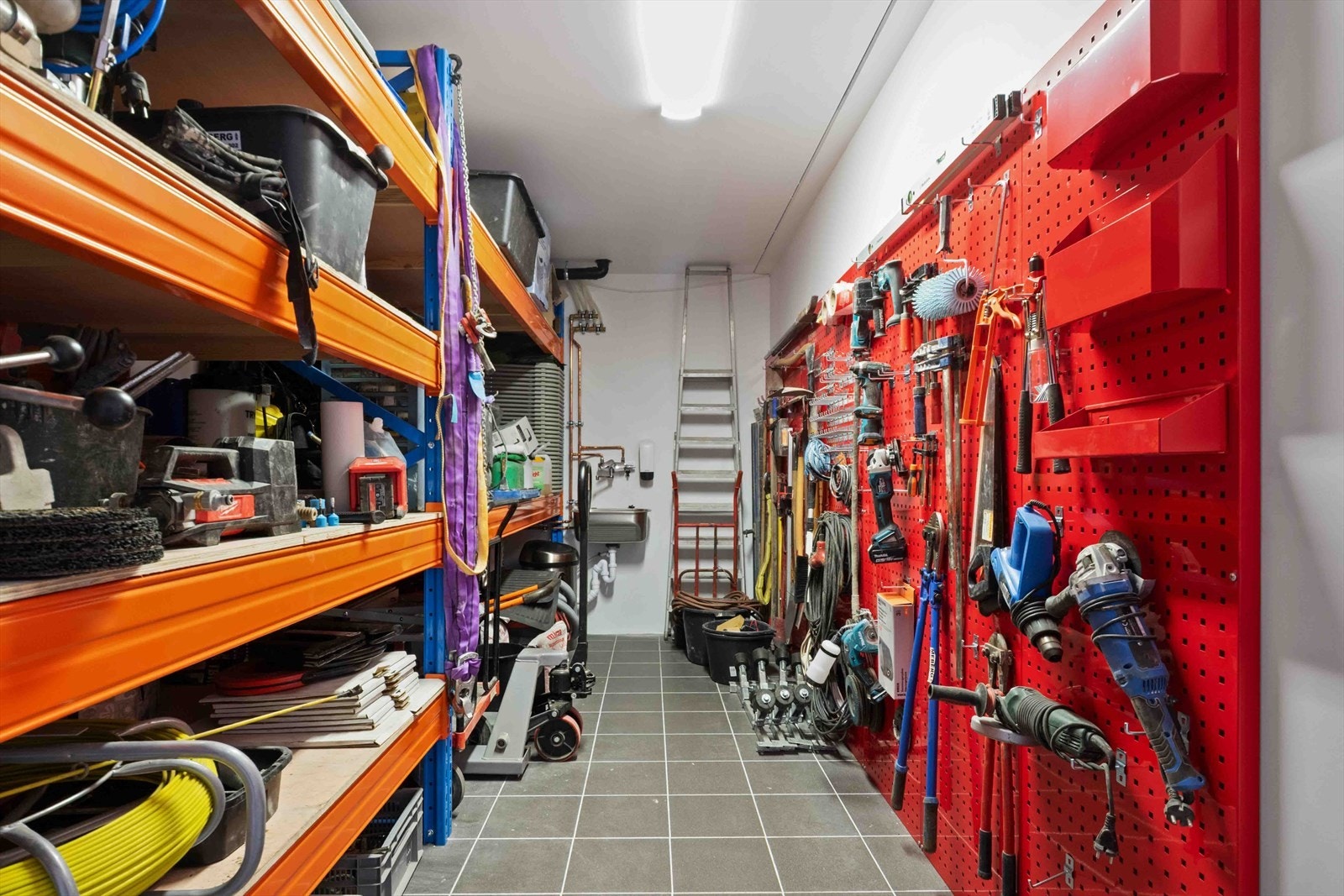 088-2.jpg Galleribilde