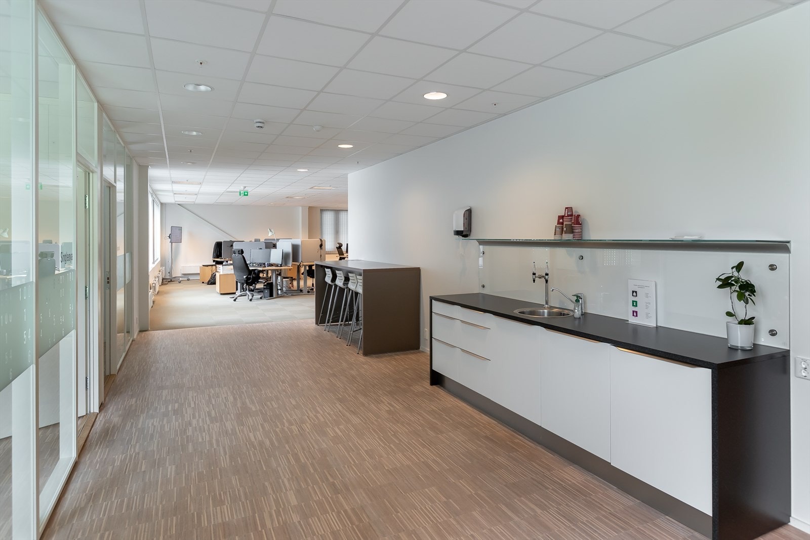 Minikjøkken tilpasset leietakernes behov i hvert leieforhold Galleribilde