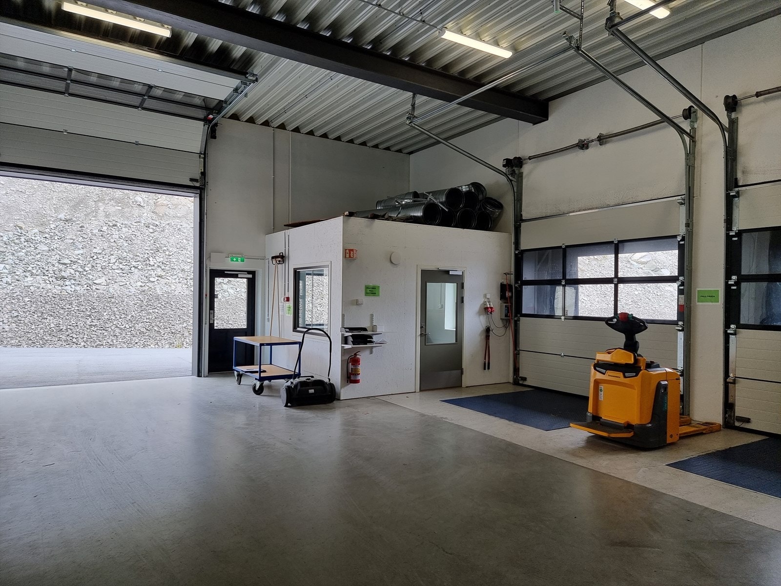 Varemottak/utlevering Galleribilde