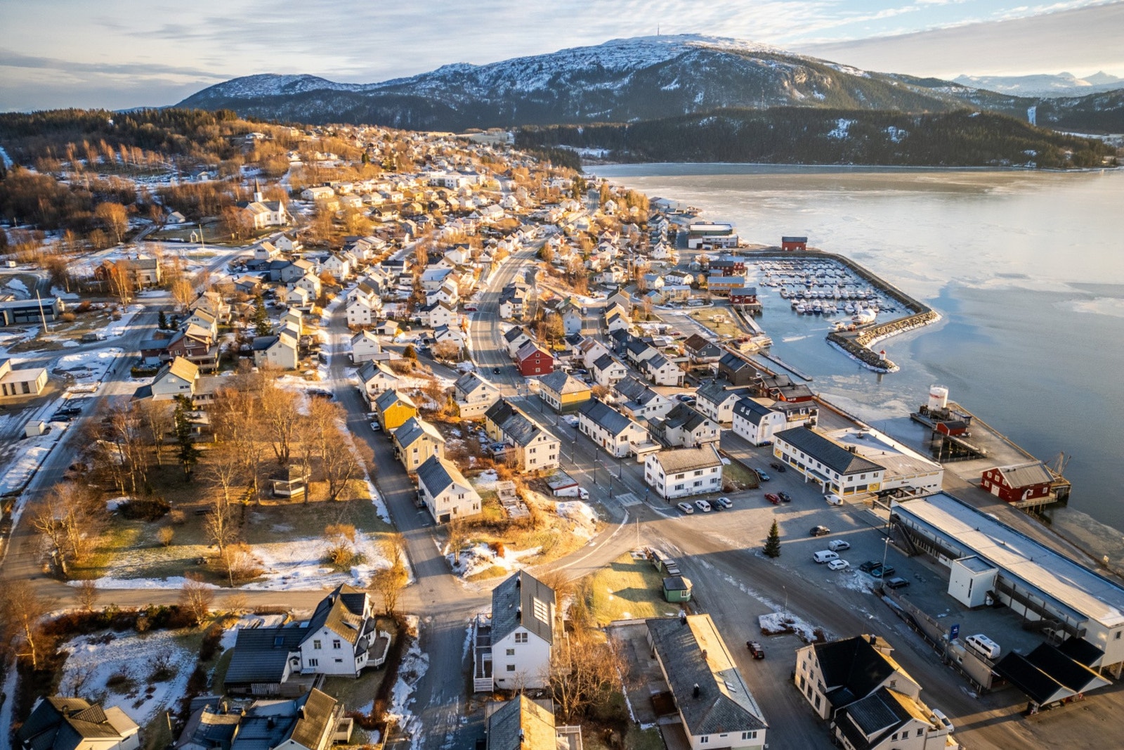 Området byr på flotte turmuligheter både på land og på vann Galleribilde
