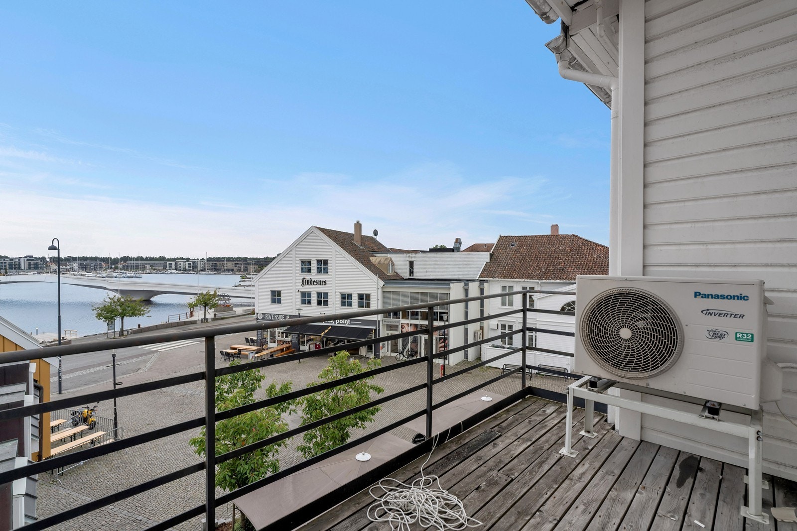 Utsikt fra terrasse Galleribilde