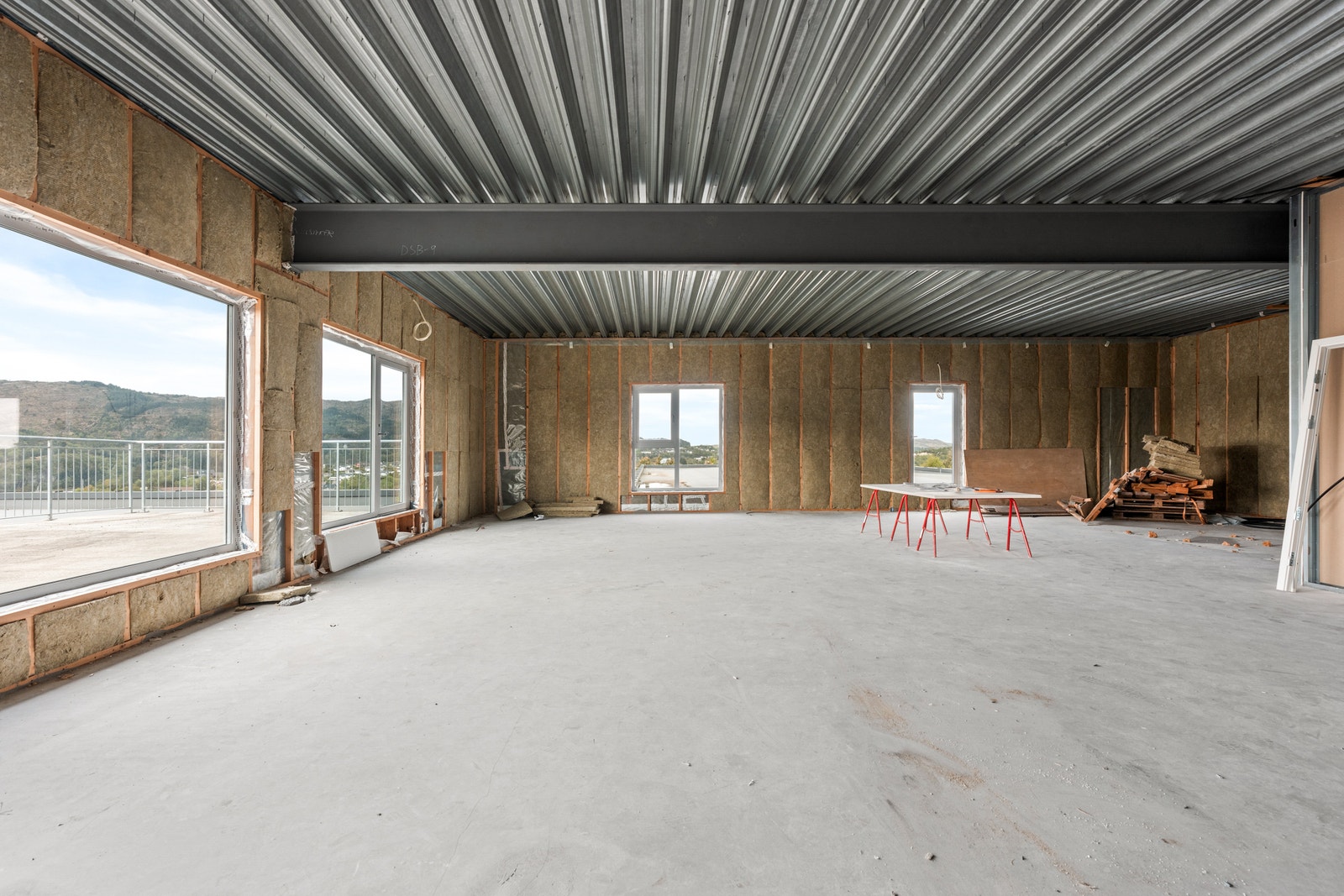 Lokaler klar for tilpasning, godt lysinnslipp. Galleribilde