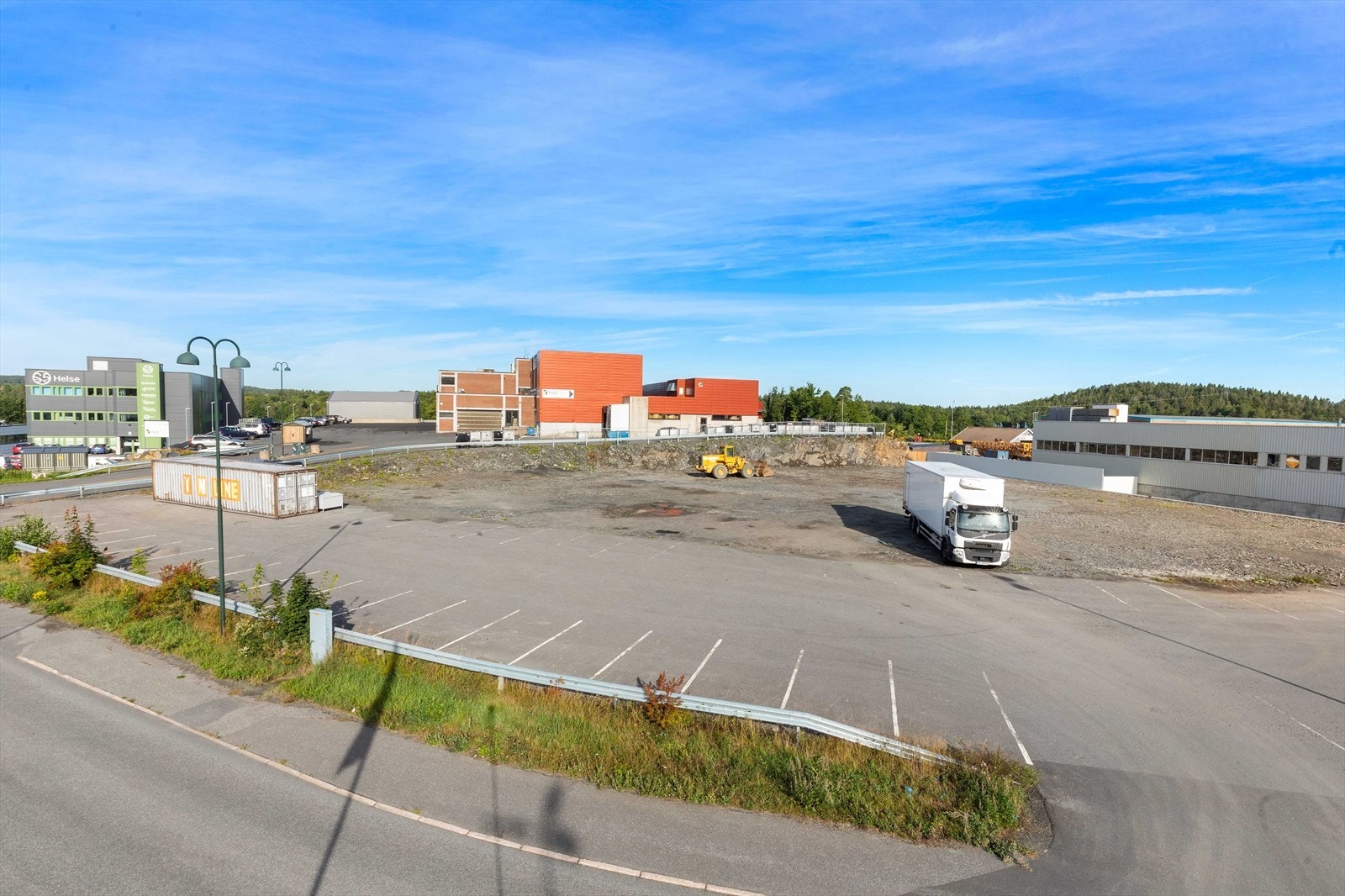 Opparbeidet tomt på ca. 5 mål. Galleribilde