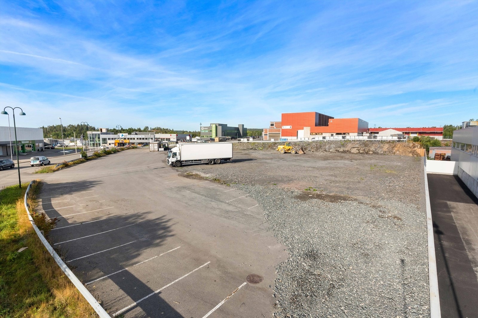 Opparbeidet tomt på ca. 5 mål. Galleribilde