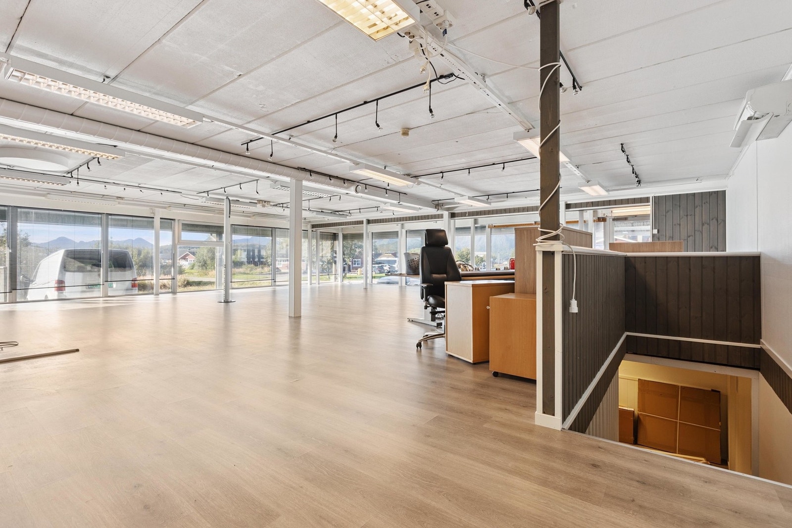 Butikk og 1 ets Galleribilde