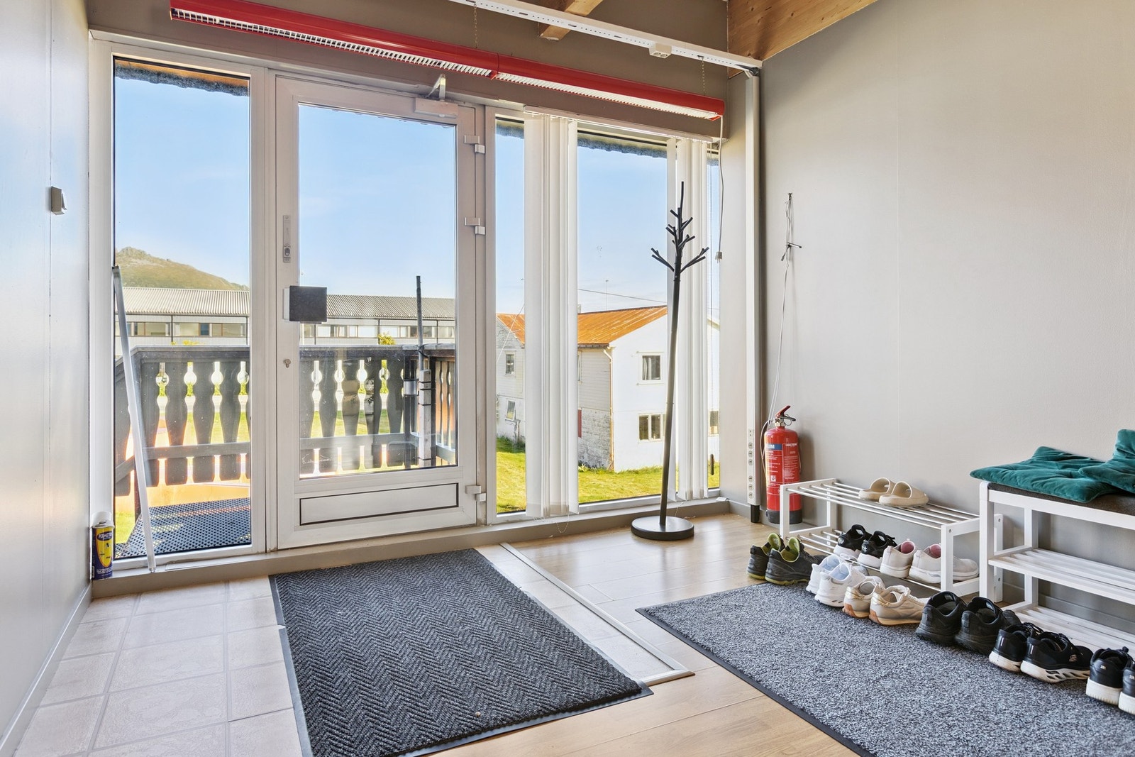 Inngang og 2 ets Galleribilde