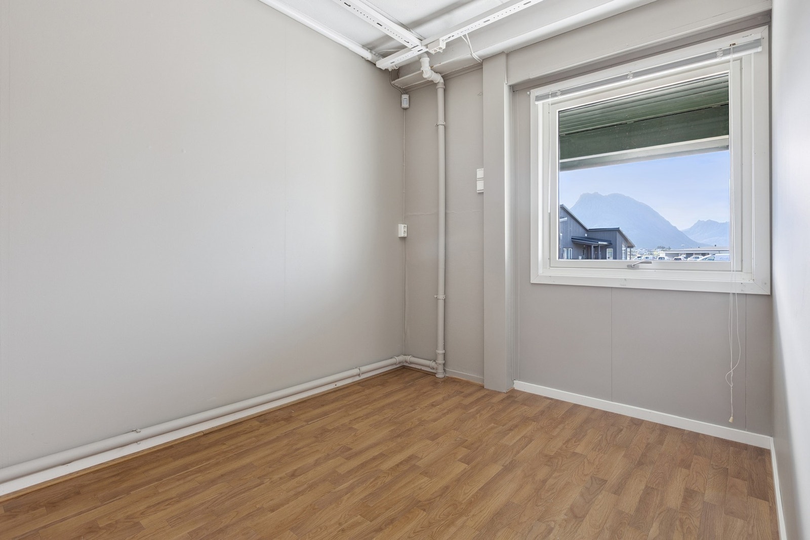 1 ets og kontor Galleribilde